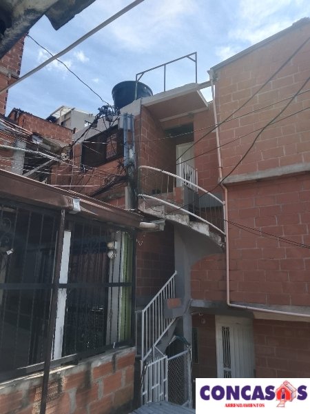 Apartamento disponible para Arriendo en Bello Barrio Perez Foto numero 1