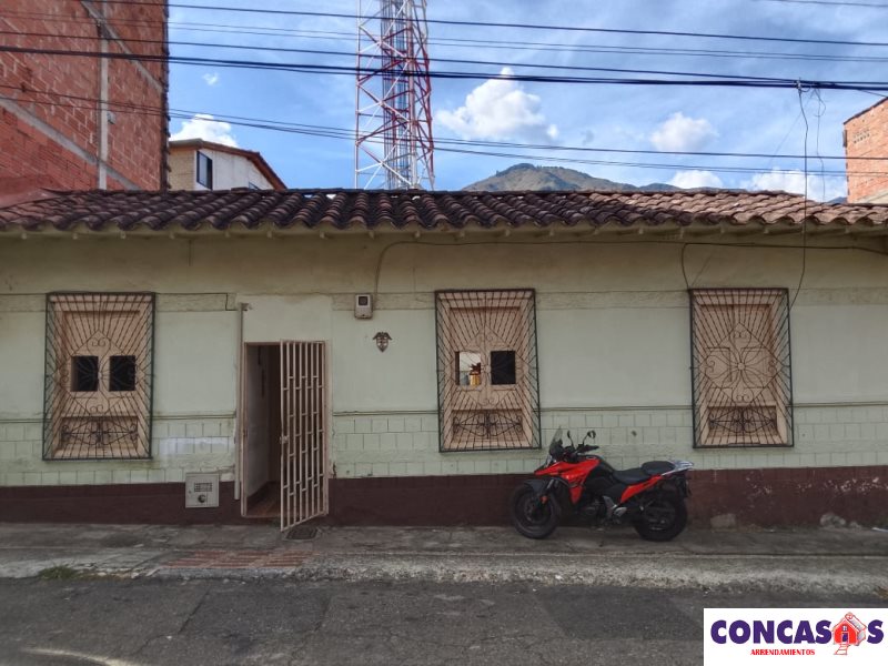 Casa disponible para Venta en Bello Andalucia Foto numero 1