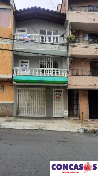 Casa-local disponible para Arriendo en Bello Barrio Suarez Foto numero 1